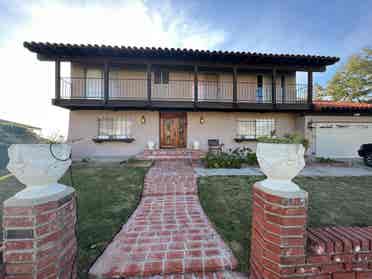 Rooms at Healing Sanctuary in LA