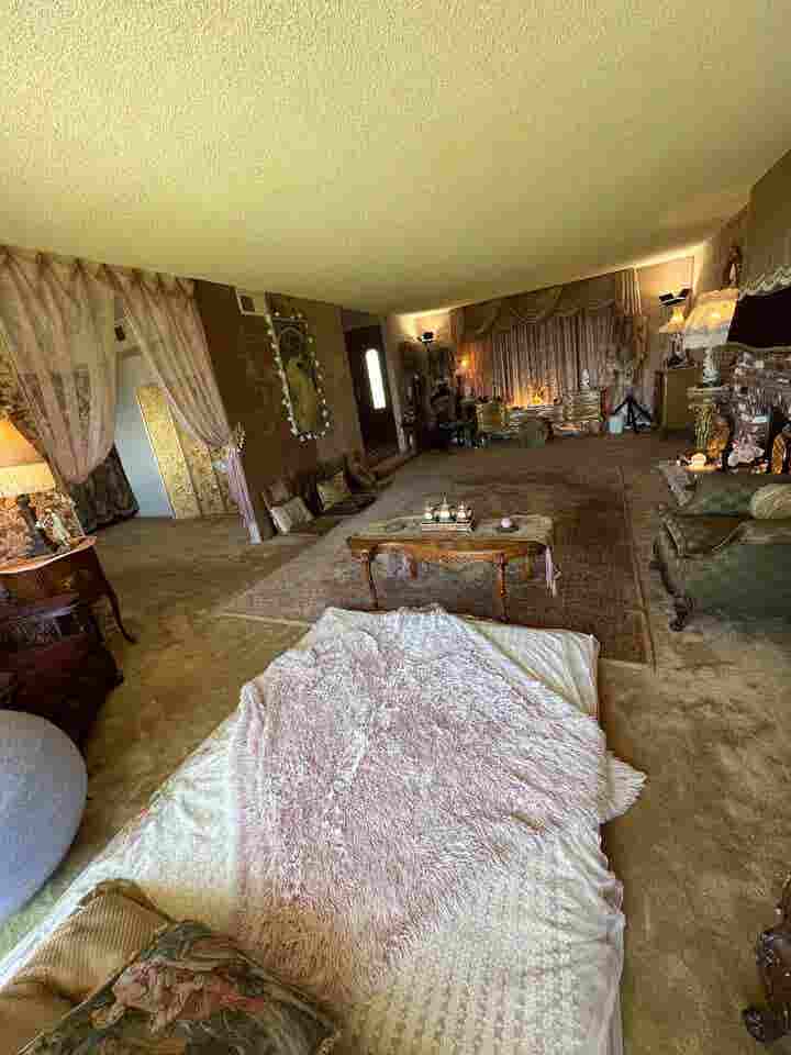 Rooms at Healing Sanctuary in LA