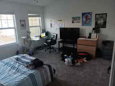 Open room in Steele Creek