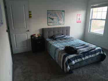 Open room in Steele Creek