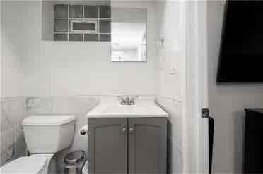 Private Bed & Bath