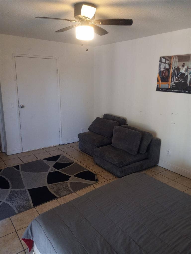 Two rooms for rent