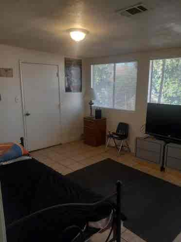 Two rooms for rent