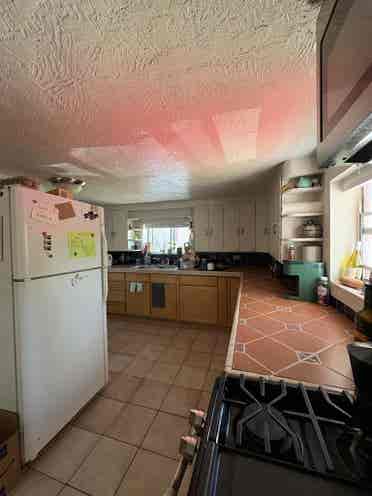 Room for rent!!