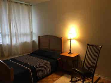 furnished big room with bath