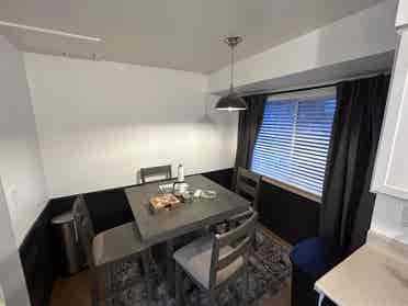 Fully furnished room Denver suburb