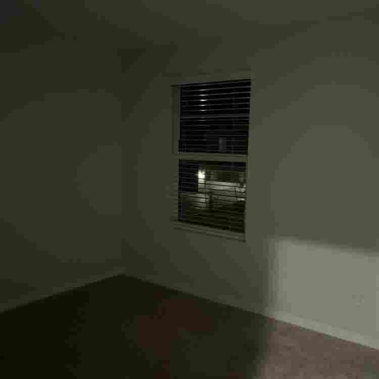 2 rooms available