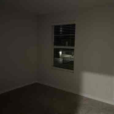2 rooms available