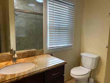Chill Mid City Home.Full Amenities