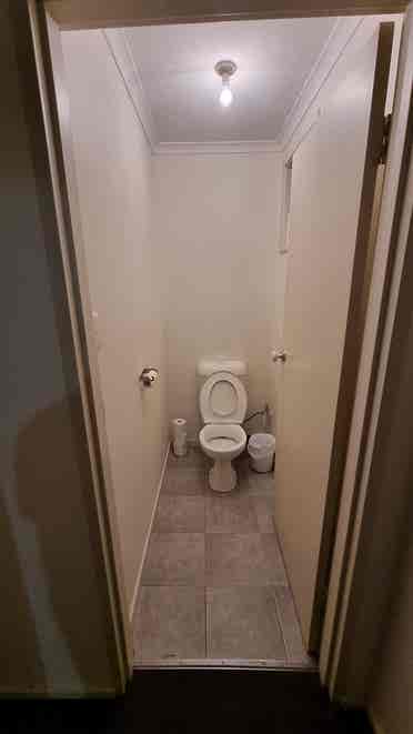 SINGLE BEDROOM AVAILABLE