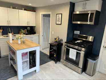 Roommate Availability 
in Somerville