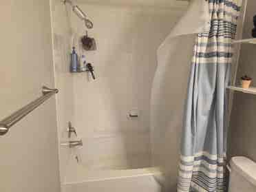 Looking for Respectable Roommate