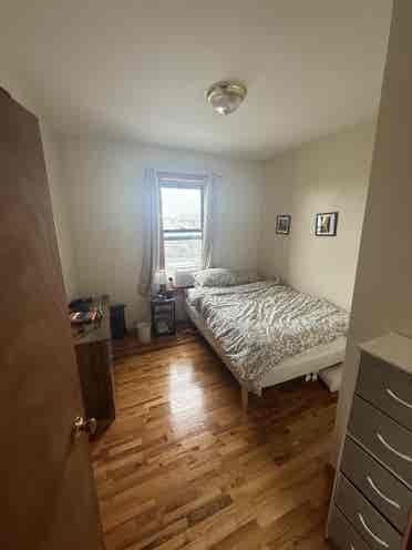 Room in Williamsburg - furnished