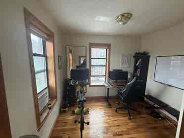 Room in Williamsburg - furnished