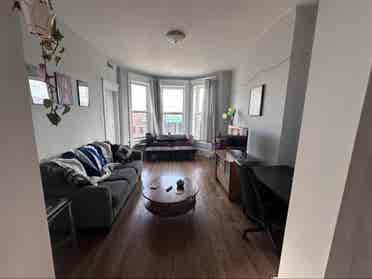 ✨1 more roommate wanted✨