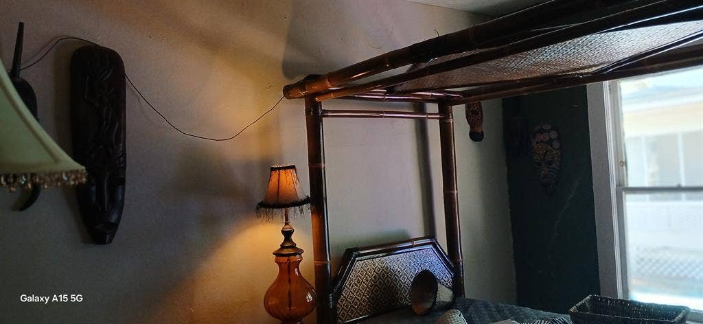 Room for rent downtown sanford