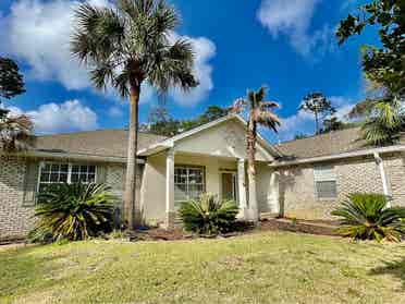Multiple perks included - Niceville