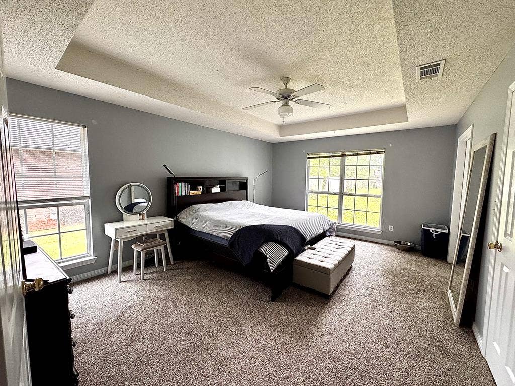 Multiple perks included - Niceville