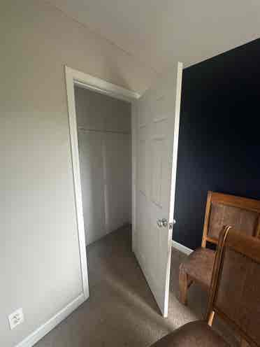 Full Private Suite,  sqft house