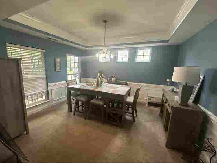 Full Private Suite,  sqft house