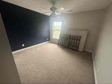 Full Private Suite,  sqft house