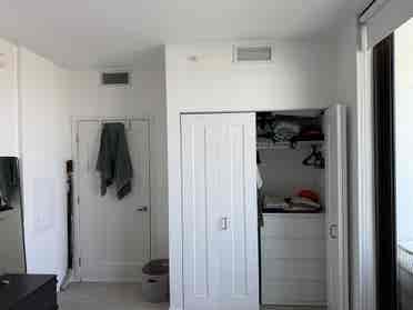 Room w/balcony in BA, Midtown