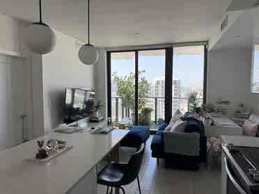 Room w/balcony in BA, Midtown