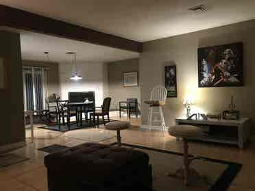 HOMESTAY PRIVATE ROOM MONTHLY RENT