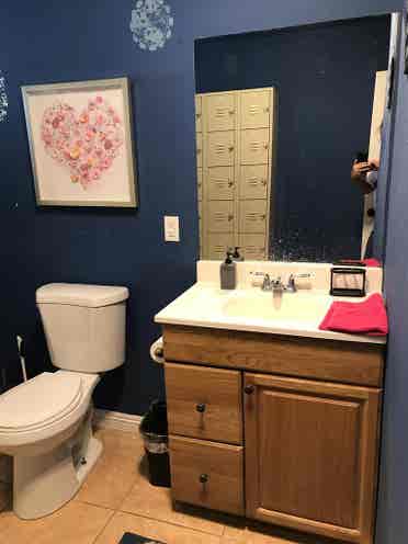 HOMESTAY PRIVATE ROOM MONTHLY RENT