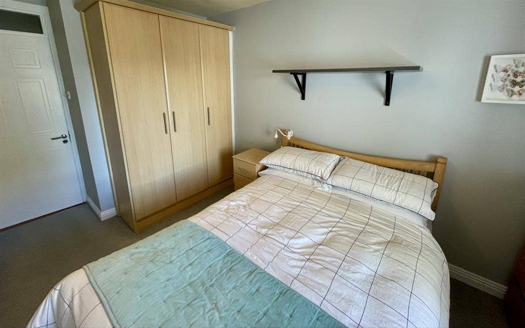 Double bedroom available Dublin 8