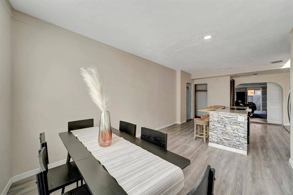 Furnished Bedroom Shared Home