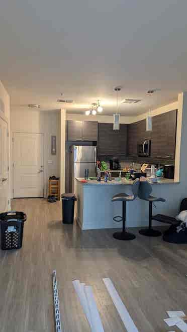 Looking for Roommate @2b2b apt.