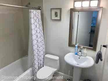 Beach Condo in Downtown Oceanside!