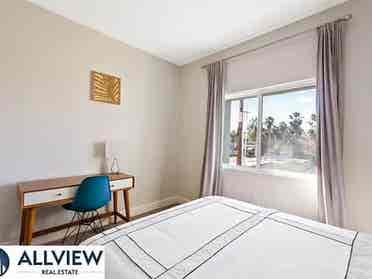 Beach Condo in Downtown Oceanside!
