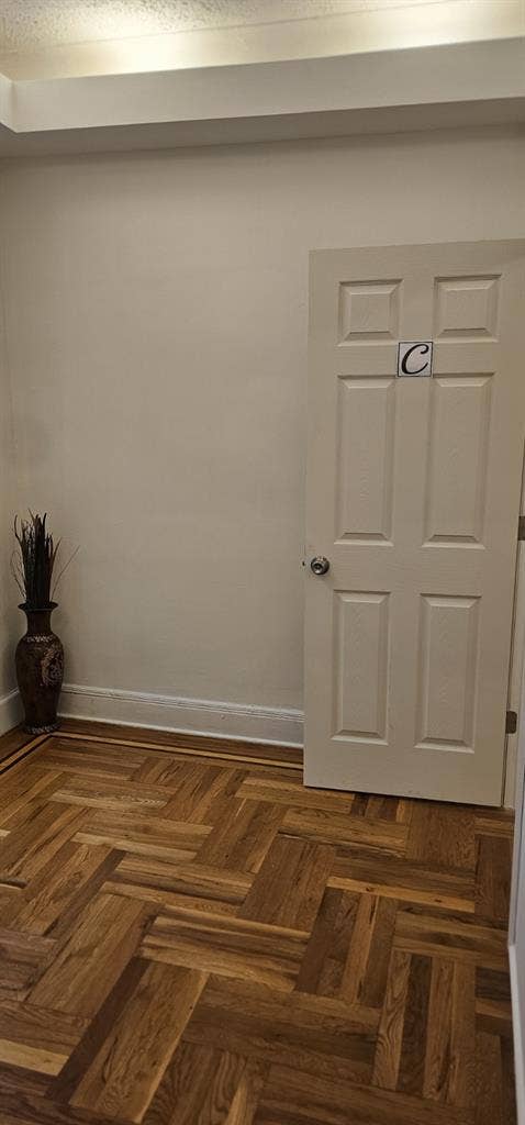 Room in a private home.