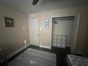 Room for rent!