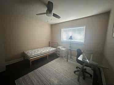 Room for rent!