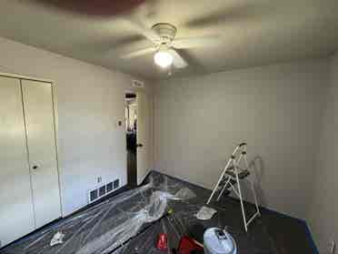 Room for rent!