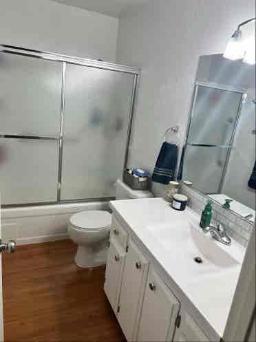 Unfurnished private room.
