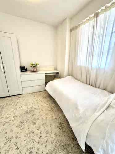 Zone 1 Sublet Urgent!