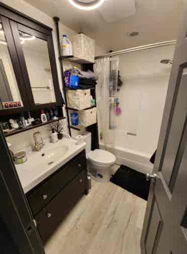 1 bedroom shared bath