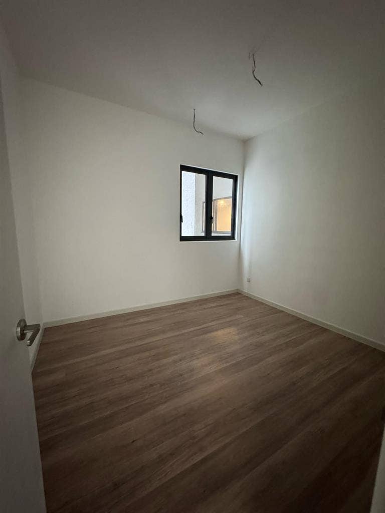 Fully furnished R next to PNB