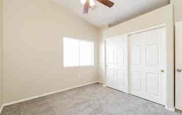 Spacious Rooms For Rent