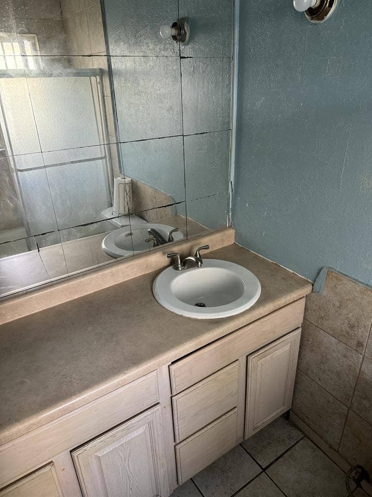 Private Bathroom & Bedroom!