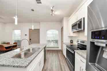 Cozy Home Near Downtown Houston