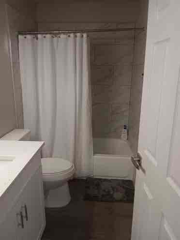 Room for rent – WOMEN only.