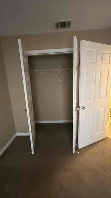 Unfurnished room for rent