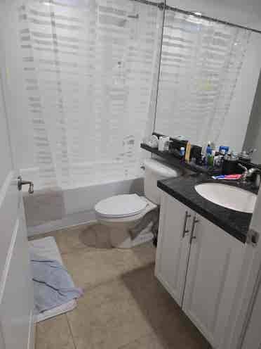 bathroom (private )