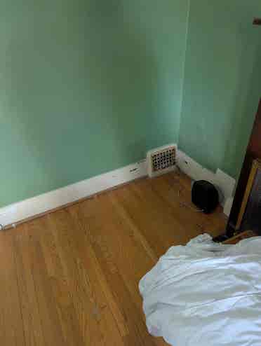 Room/shared Flat/Professional woman