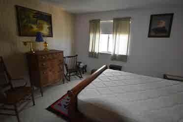 In search for a roommate/ tenant